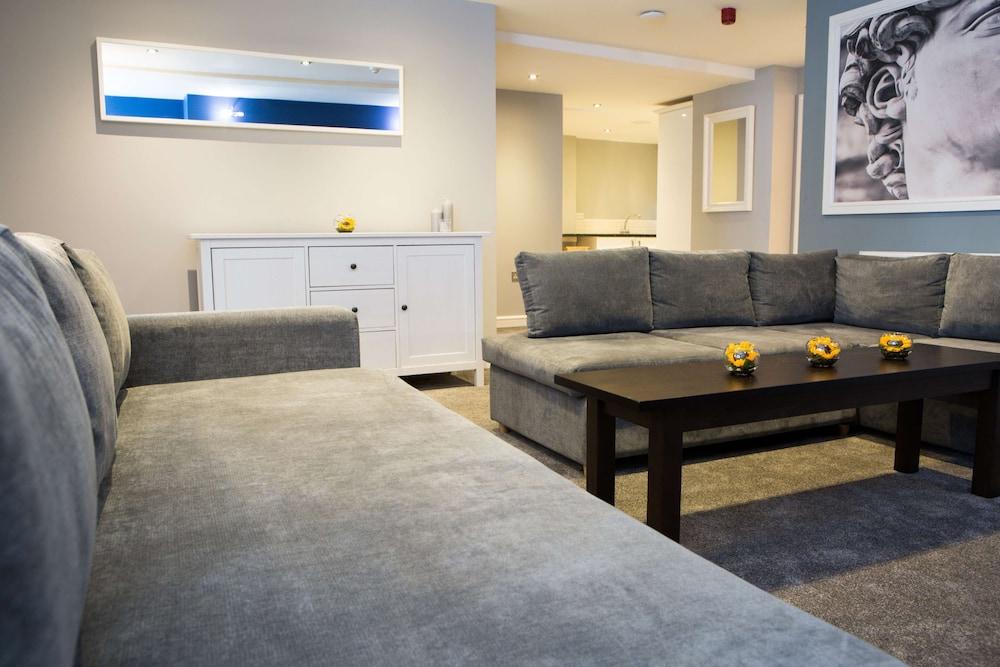 Hotel The Townhouse 3*